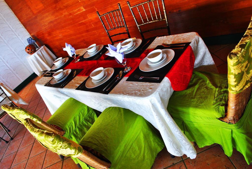 Leyte Park Resort Hotel Tacloban Exteriör bild